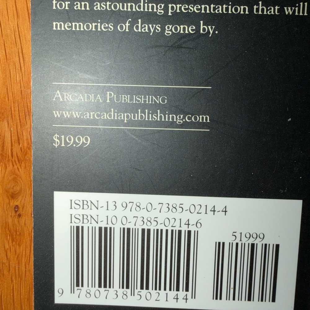 The University of Rhode Island Book 128 pages NWT - Picture 3 of 4